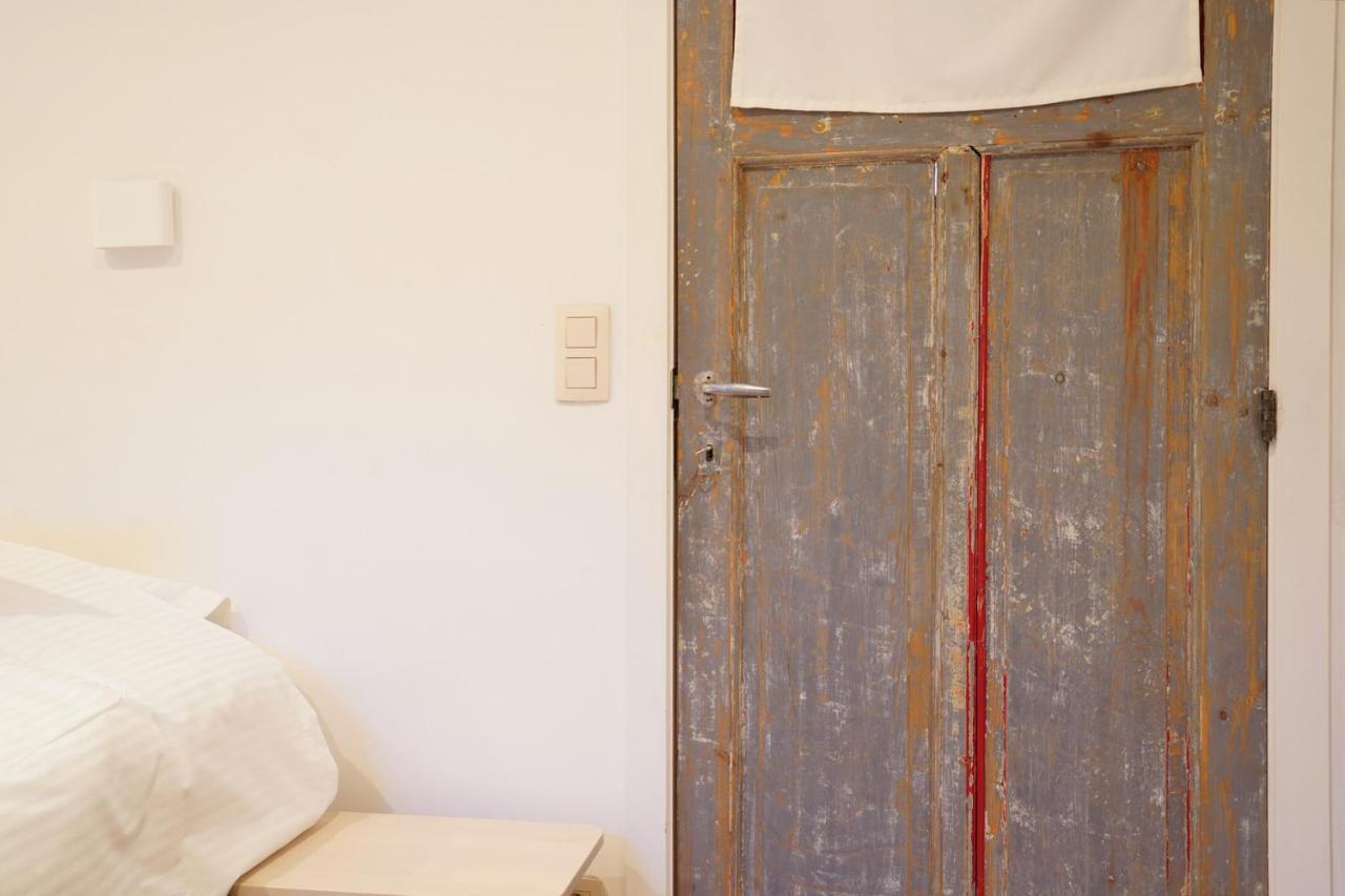Well-situated And Comfortable Gante